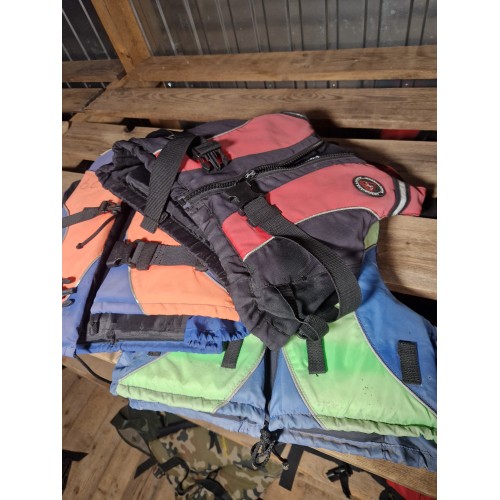 Used Pfd AQUARIUS MQ PLUS NEW